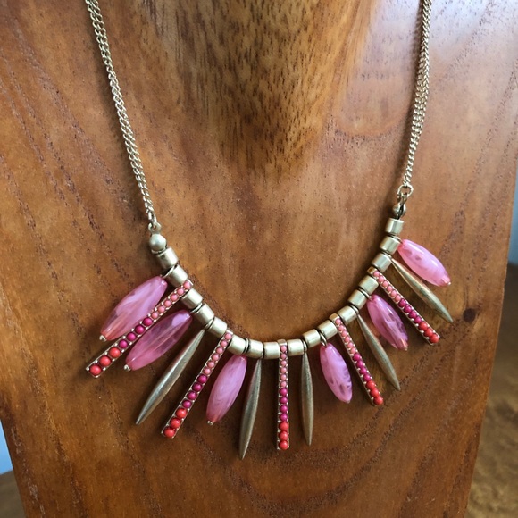 NWT Gold Toned & Beaded Boho Fringe Necklace - Picture 4 of 14